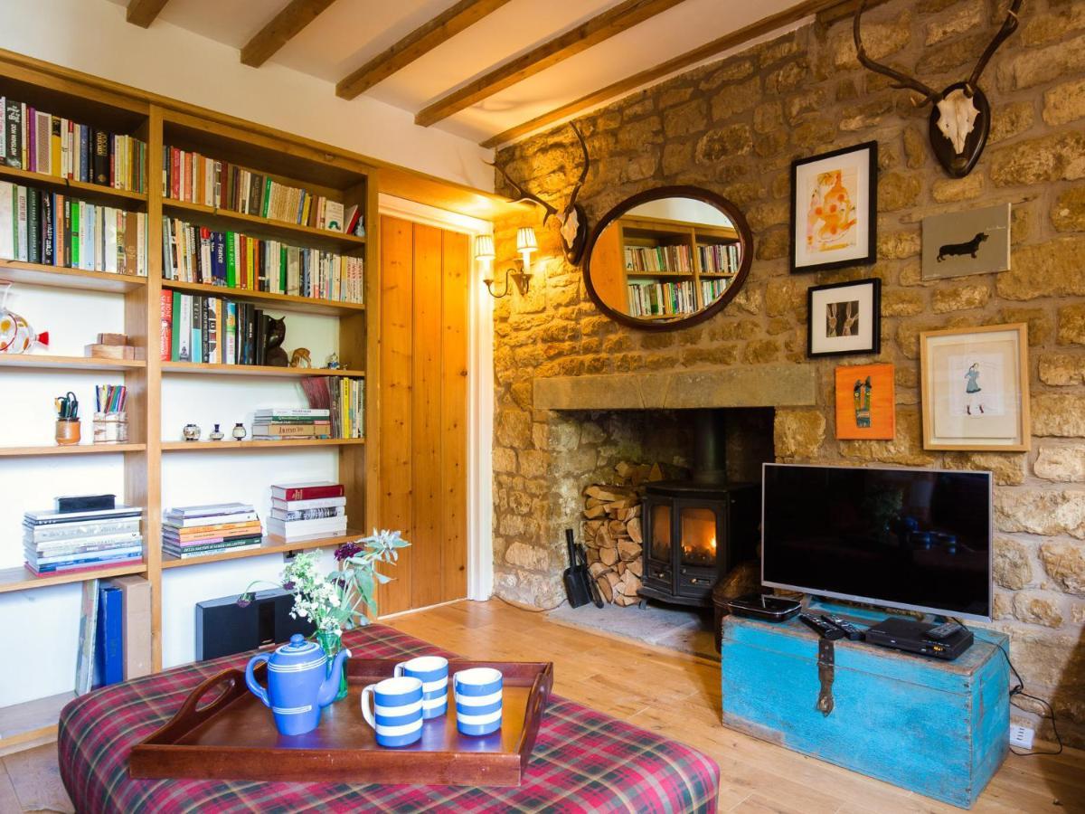 Lily Cottage Tew Eksteriør bilde